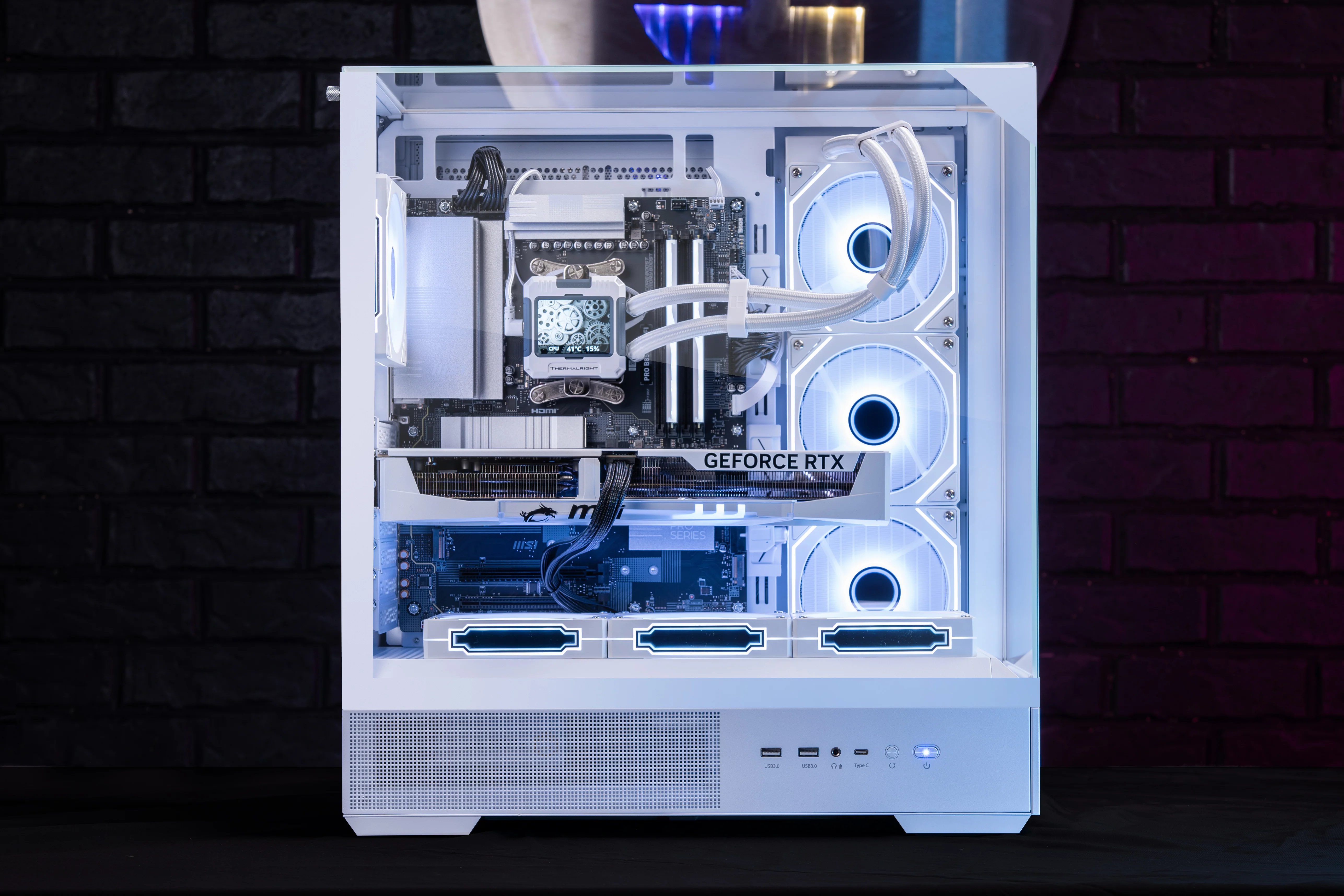 AURA - Image 5