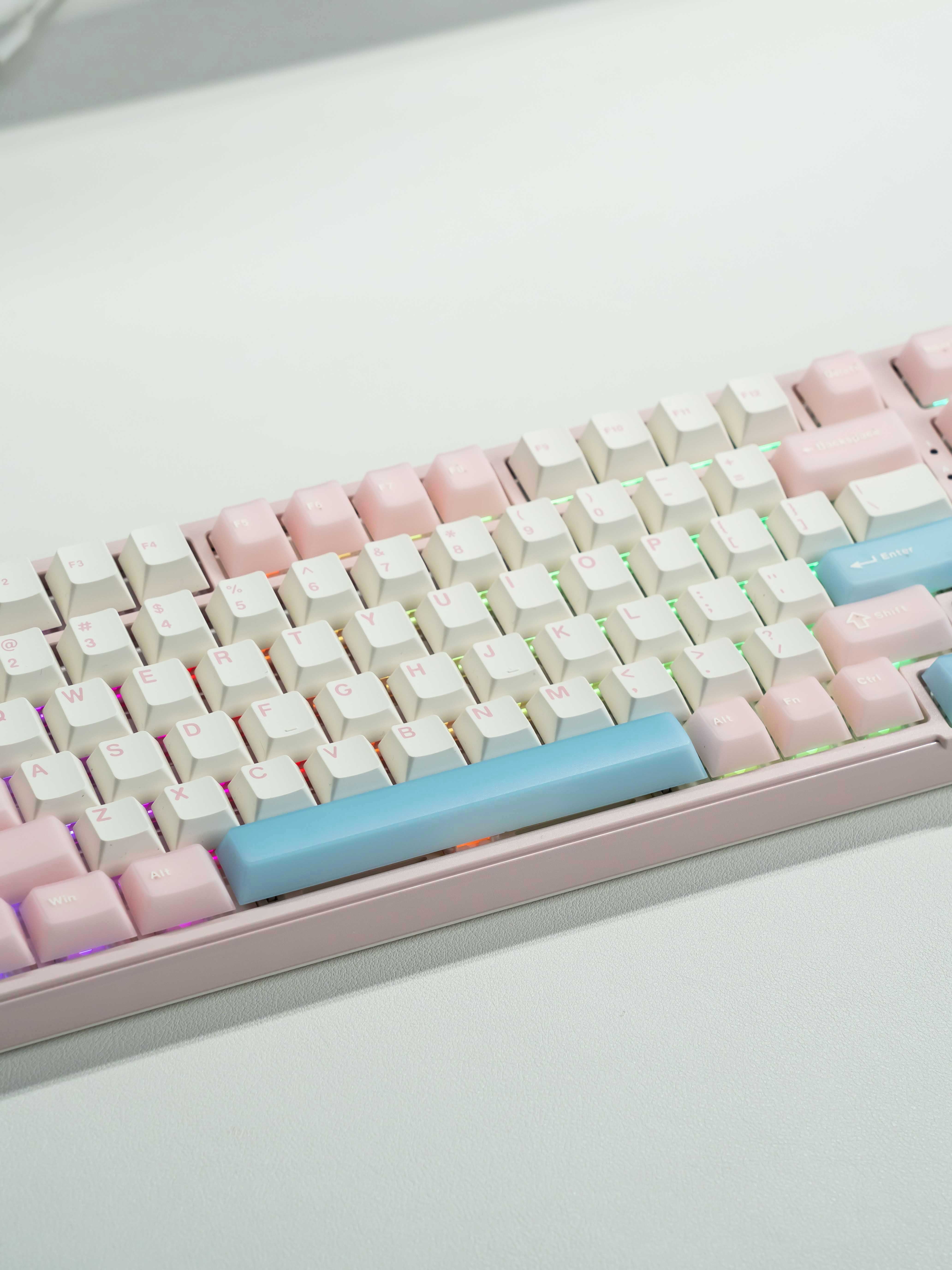 K99PRO Pink Blue Keyboard - Image 4