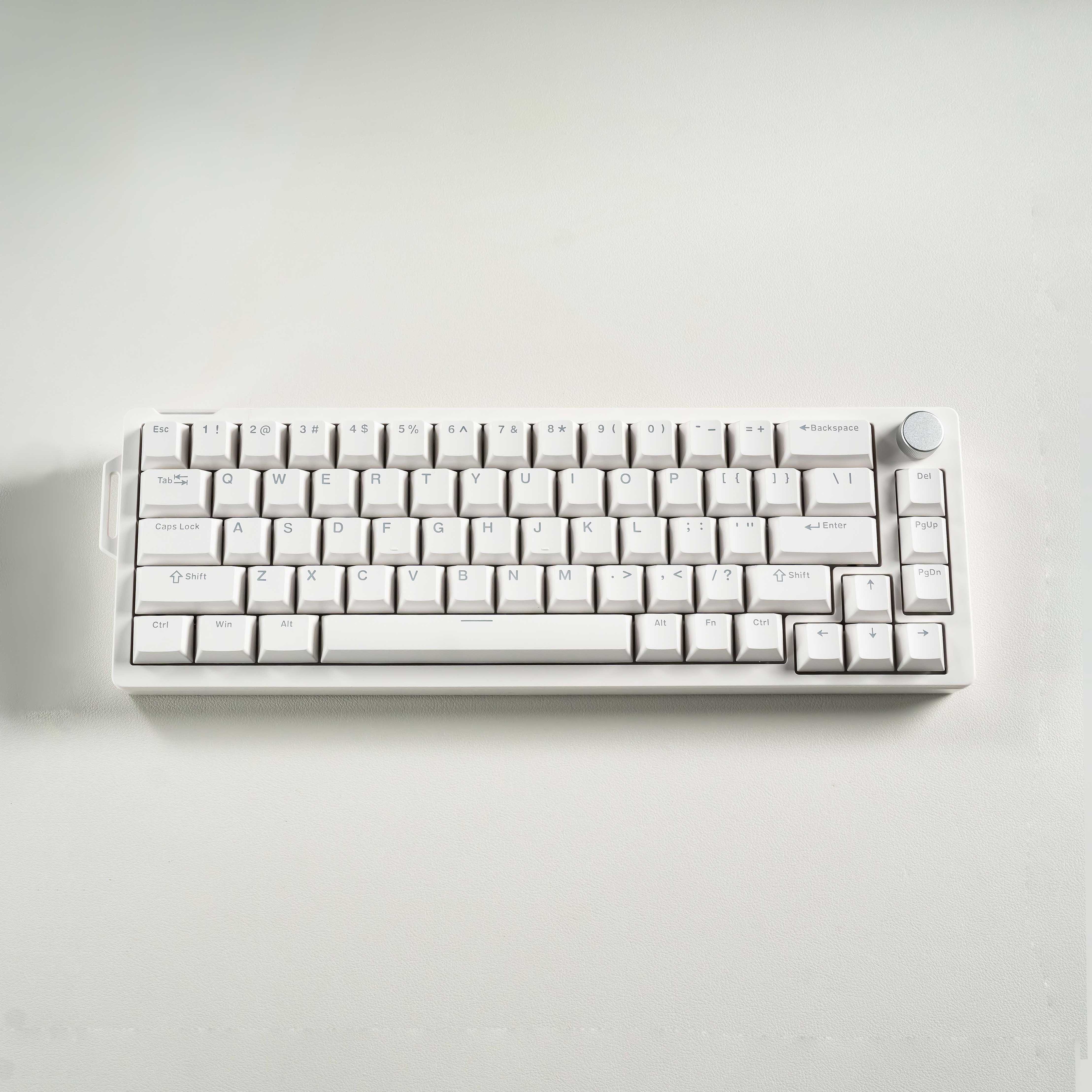 V68 White Blue Keyboard - Image 4